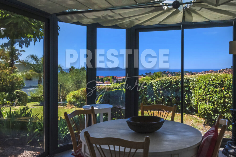 à vendre  Maison Carqueiranne (83320)