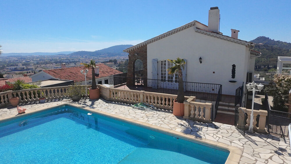 Maison 8 pièces 228 m² · à Hyères · 228 m² · 1 490 000 €