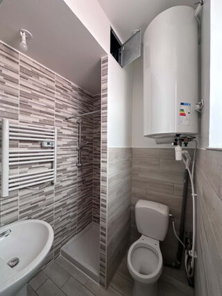  Appartement à louer 2 pièces 30 m²