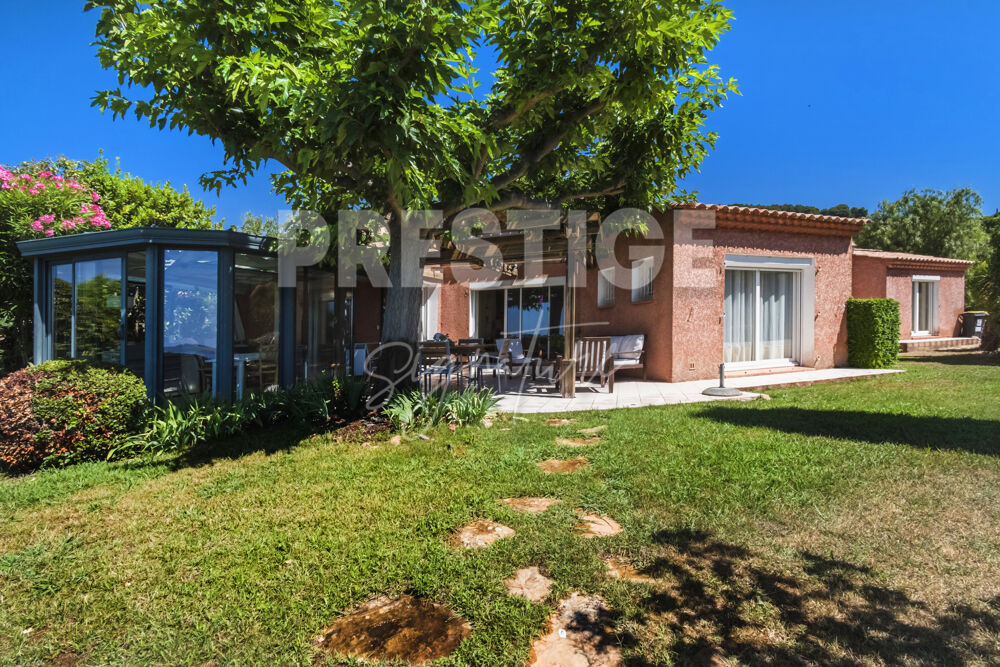 Vente Maison Superbe villa provençale de196m2 avec piscine à Carqueiranne Carqueiranne