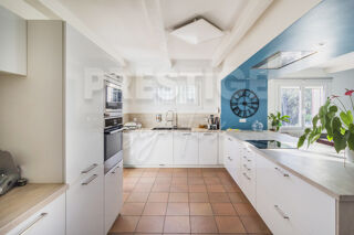  Maison à vendre 10 pièces 300 m²