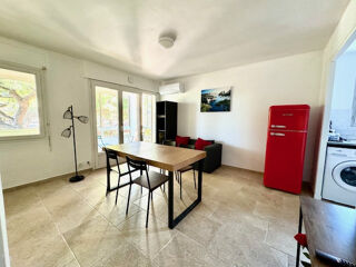 Location Appartement A LOUER : STUDIO MEUBLE DE 28M2 A HYERES Hyères