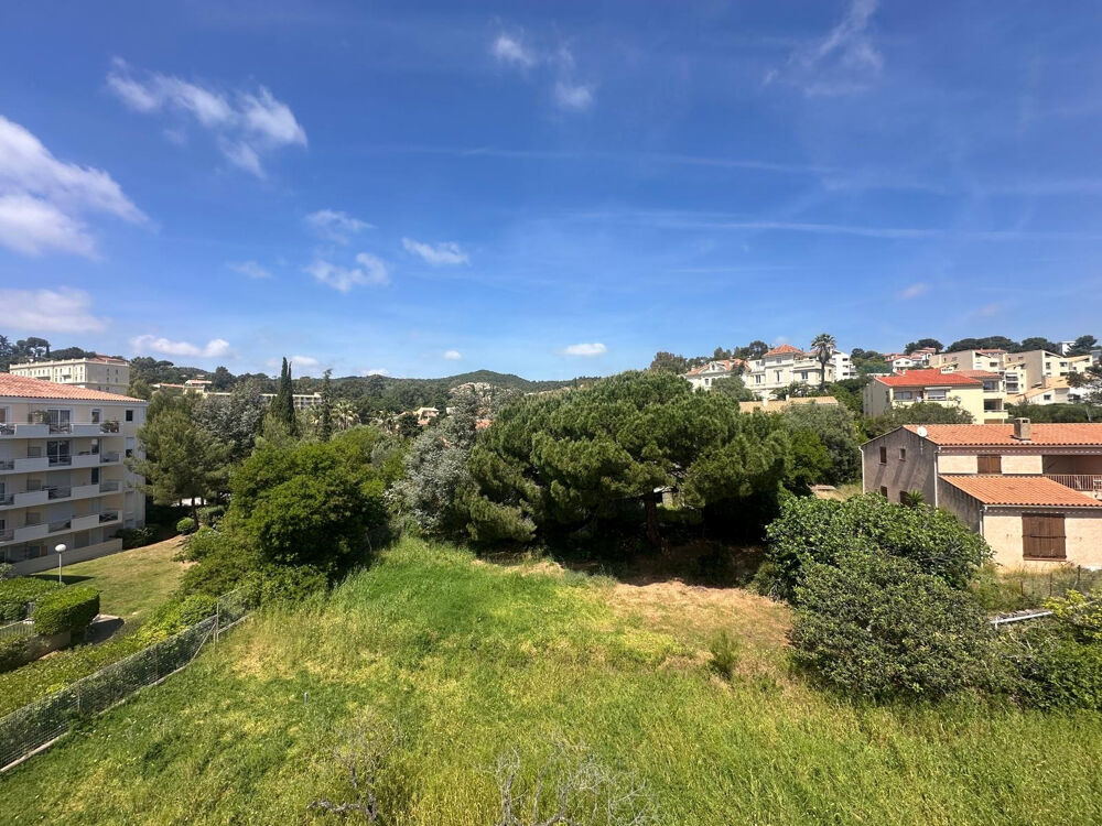 Vente Appartement À Hyères, appartement dernier étage en vente avec Happyssimmo. com Hyères