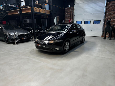 Honda civic 1.8 i-VTEC Executive Navi Cuir i-Shift A