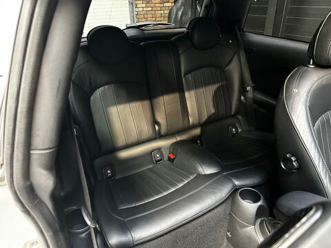 Cooper Hatch 3 Portes 231 ch John Works BVA8 2018 occasion 95310 Saint-Ouen-l'Aum&ocirc;ne