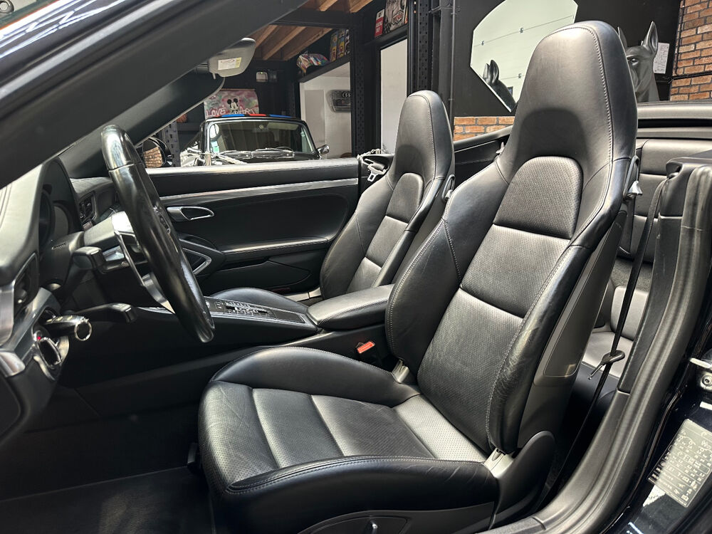 911 (991) 911 Carrera Cabriolet 3.0i 370 PDK 2016 occasion 95310 Saint-Ouen-l'Aum&ocirc;ne