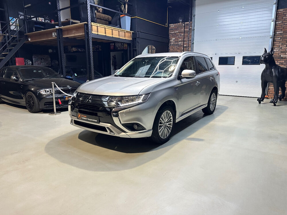 Outlander 2.4l PHEV Twin Motor 4WD Intense 2018 occasion 95310 Saint-Ouen-l'Aum&ocirc;ne