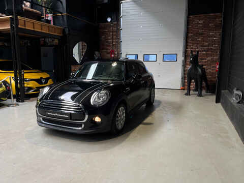 Mini Cooper Hatch 5 Portes 136 ch BVA6 Finition Exquisite 2015 occasion Saint-Ouen-l'Aumône 95310