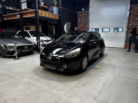 Annonce voiture Renault Clio IV 9690 €