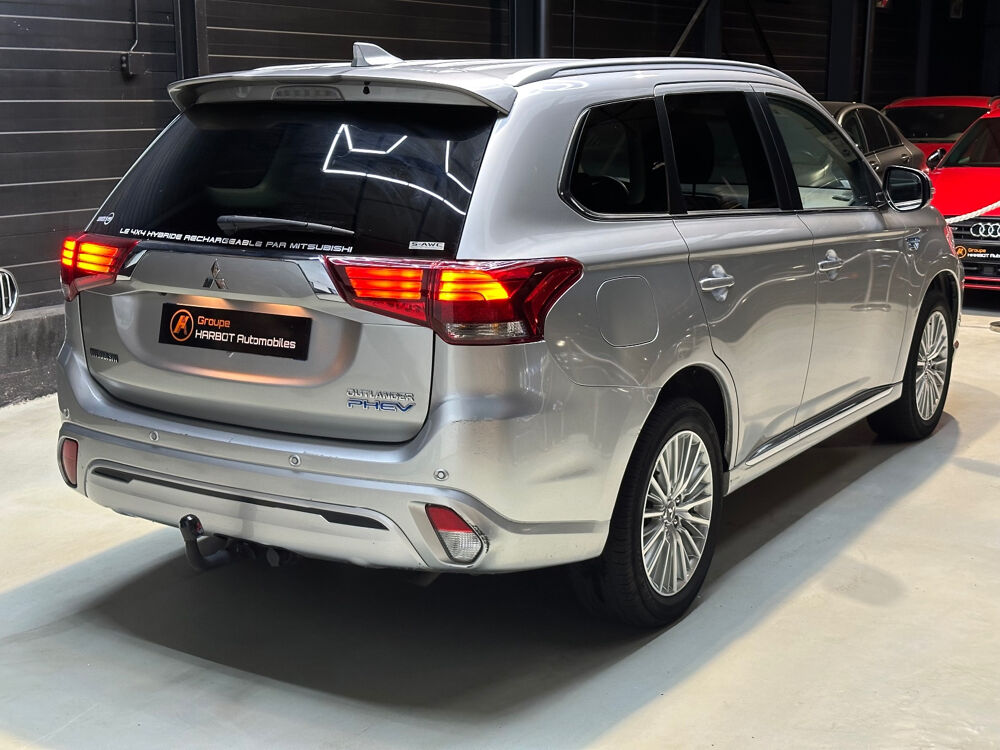 Outlander 2.4l PHEV Twin Motor 4WD Intense 2018 occasion 95310 Saint-Ouen-l'Aum&ocirc;ne