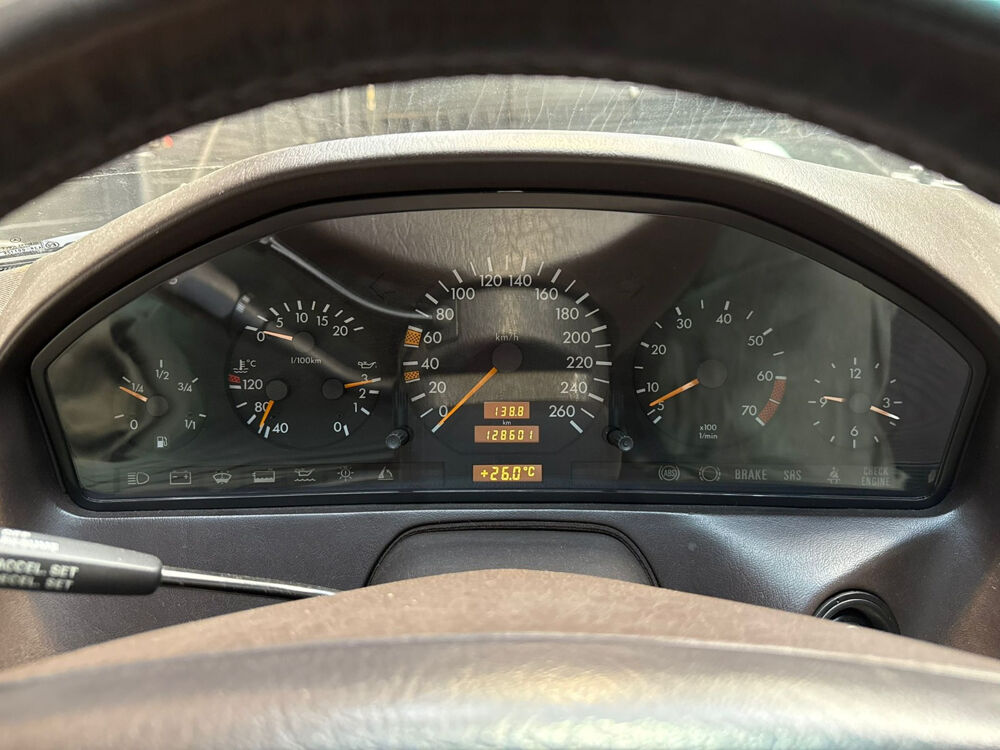 SL 500 A 1990 occasion 95310 Saint-Ouen-l'Aum&ocirc;ne