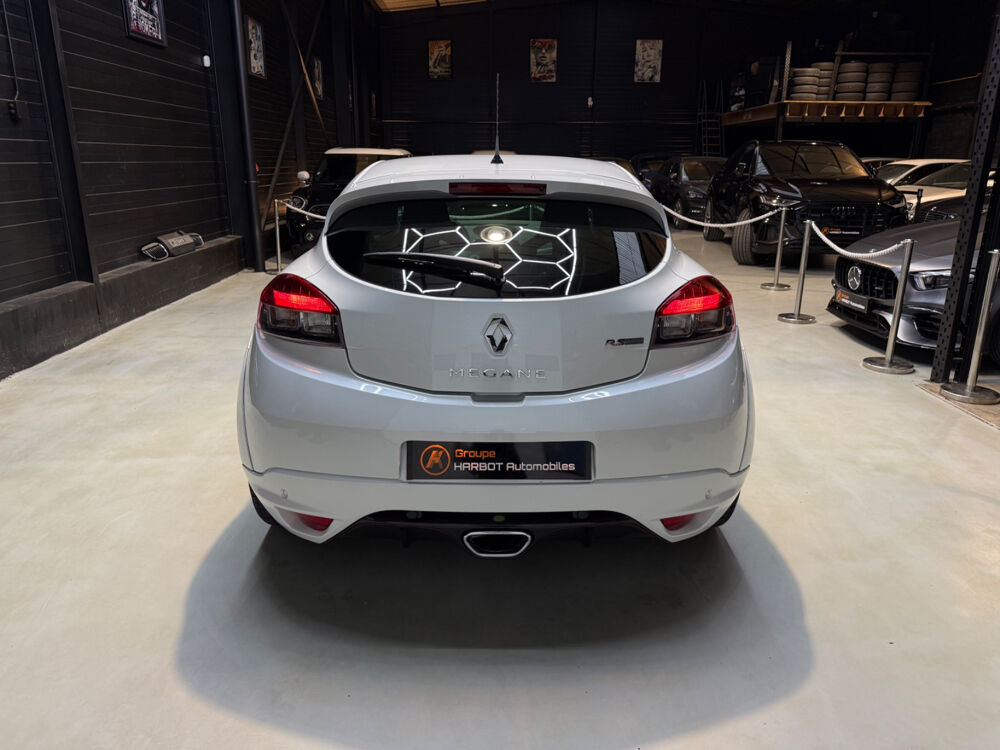 M&eacute;gane III Coup&eacute;  2.0 16V 265 RS 2012 occasion 95310 Saint-Ouen-l'Aum&ocirc;ne