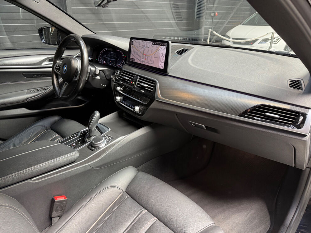 S&eacute;rie 5 530e TwinPower Turbo xDrive 292 ch BVA8 M Sport 2022 occasion 95310 Saint-Ouen-l'Aum&ocirc;ne
