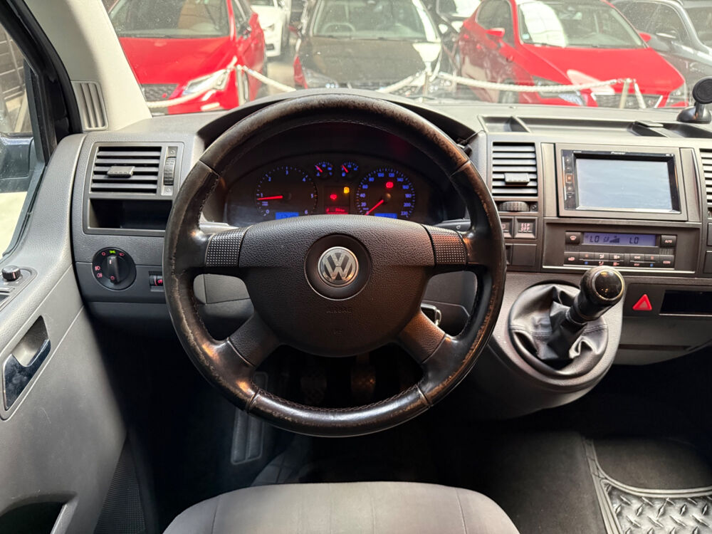 Transporter Combi Transporter 2.5 TDI 130 Long 9pl 4Motion 2008 occasion 95310 Saint-Ouen-l'Aum&ocirc;ne