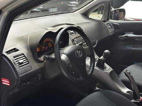 Auris 97 VVT-i Lin&eacute;a Luna 2007 occasion 95310 Saint-Ouen-l'Aum&ocirc;ne