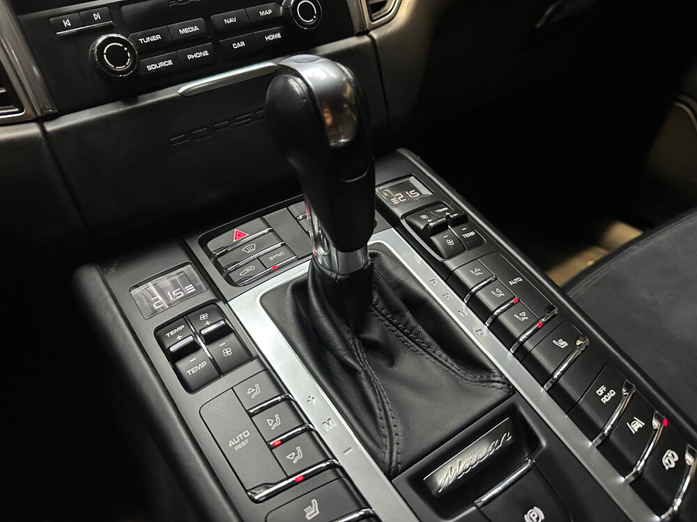 Macan 3.0 V6 360 ch GTS PDK 2017 occasion 95310 Saint-Ouen-l'Aum&ocirc;ne