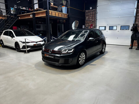 Annonce voiture Volkswagen Golf 14990 €