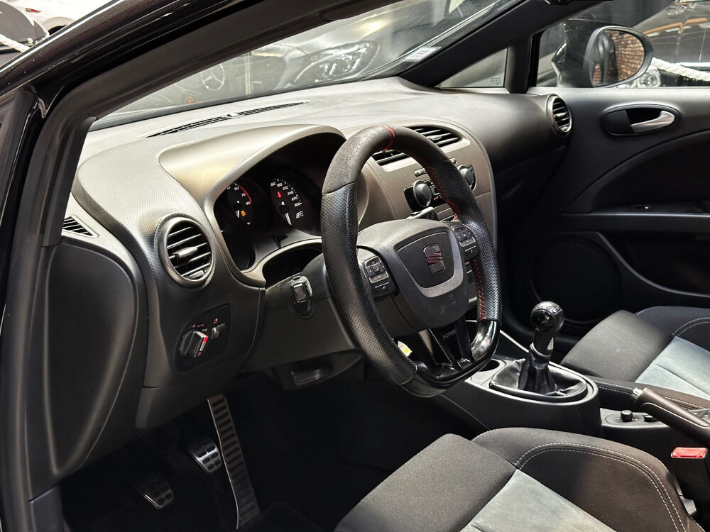 Leon 2.0 TSI 265 Cupra-R 2012 occasion 95310 Saint-Ouen-l'Aum&ocirc;ne