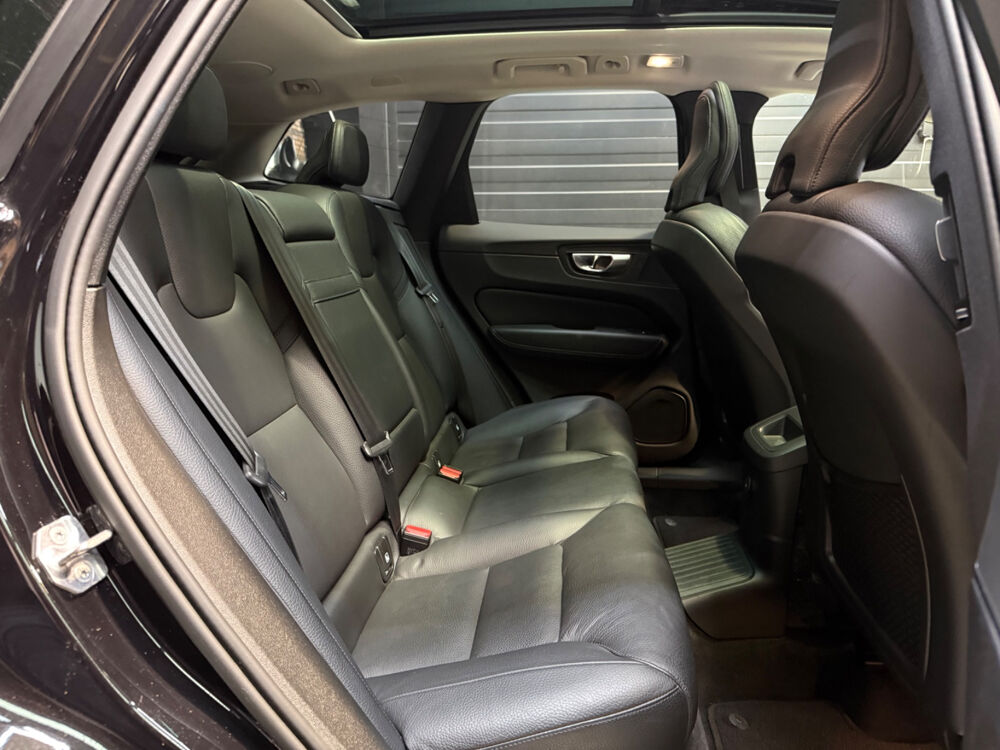 XC60 T6 Recharge AWD 253 ch + 87 ch Geartronic 8 Inscription 2021 occasion 95310 Saint-Ouen-l'Aum&ocirc;ne