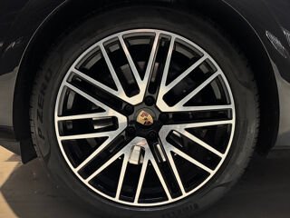 Cayenne Coupe E-Hybrid 3.0 V6 470 ch Tiptronic BVA 2025 occasion 95310 Saint-Ouen-l'Aum&ocirc;ne
