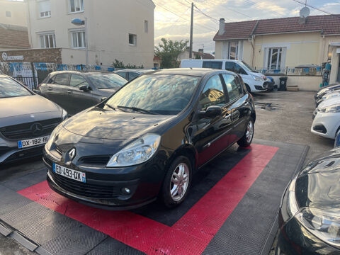 Renault clio iii 1.6 16V 110 Privilège