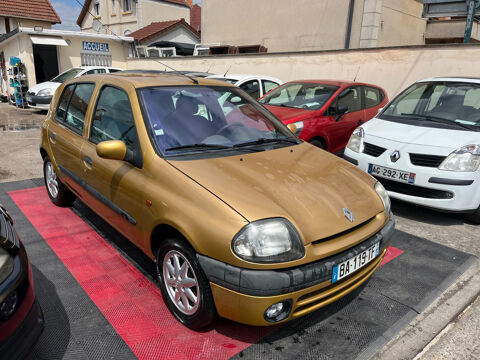 Clio II Clio 1.6i RXT 1998 occasion 93150 LE BLANC-MESNIL