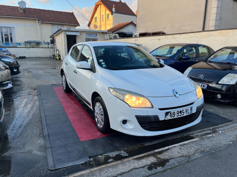 M&eacute;gane III dCi 90 FAP eco2 Authentique 2009 occasion 93150 Le Blanc-mesnil