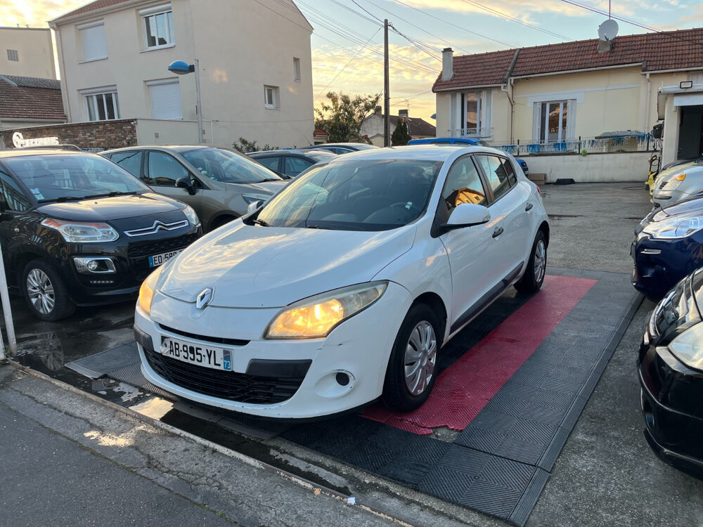 M&eacute;gane III dCi 90 FAP eco2 Authentique 2009 occasion 93150 Le Blanc-mesnil