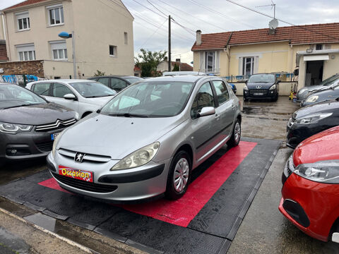 Peugeot 307 1.6i 16V XR Présence