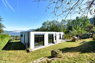  Maison  vendre 5 pices 109 m