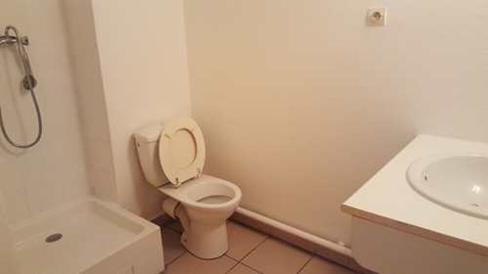 Location Appartement Studio meublé Sainte-Clotilde Ste clotilde
