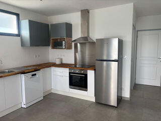  Appartement à louer 1 pièce 71 m²