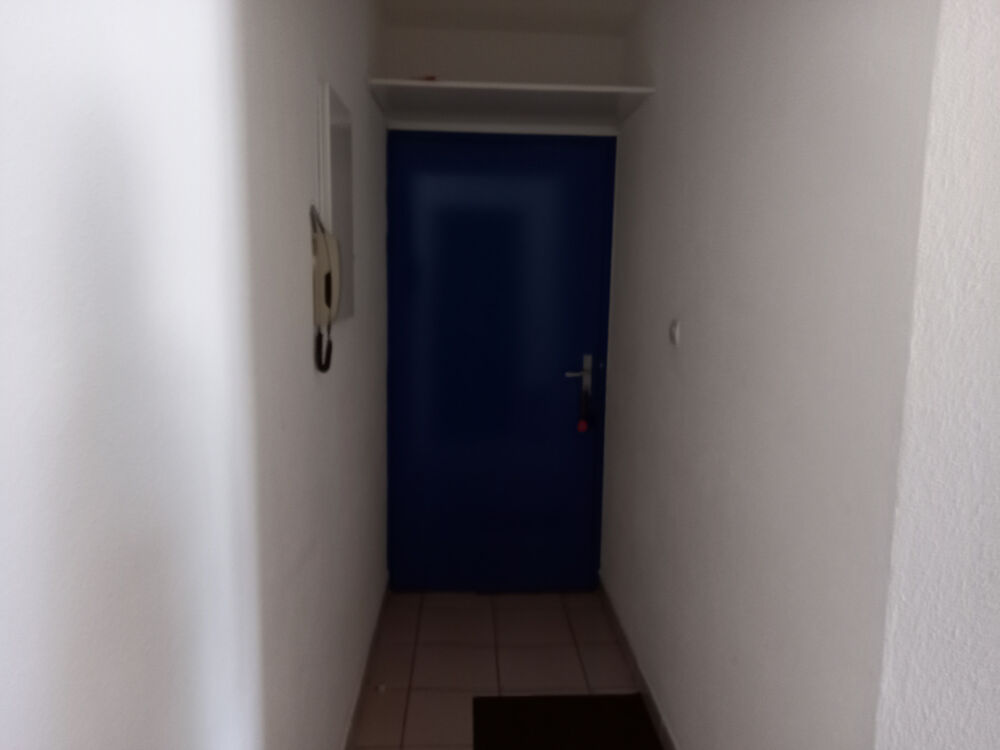Location Appartement Studio à Sainte-Clotilde Moufia