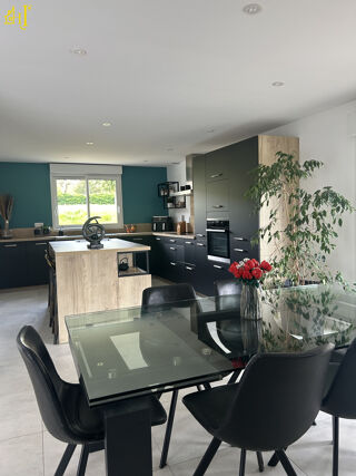  Maison à vendre 7 pièces 142 m²