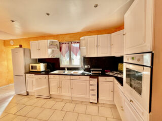  Maison  vendre 4 pices 80 m