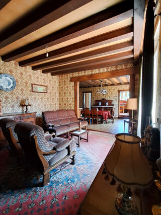  Maison  vendre 8 pices 153 m