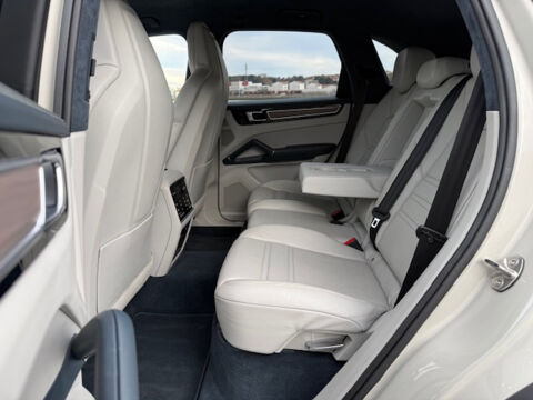 Cayenne E-Hybrid 3.0 V6 462 ch Tiptronic BVA 2021 occasion 64600 Anglet