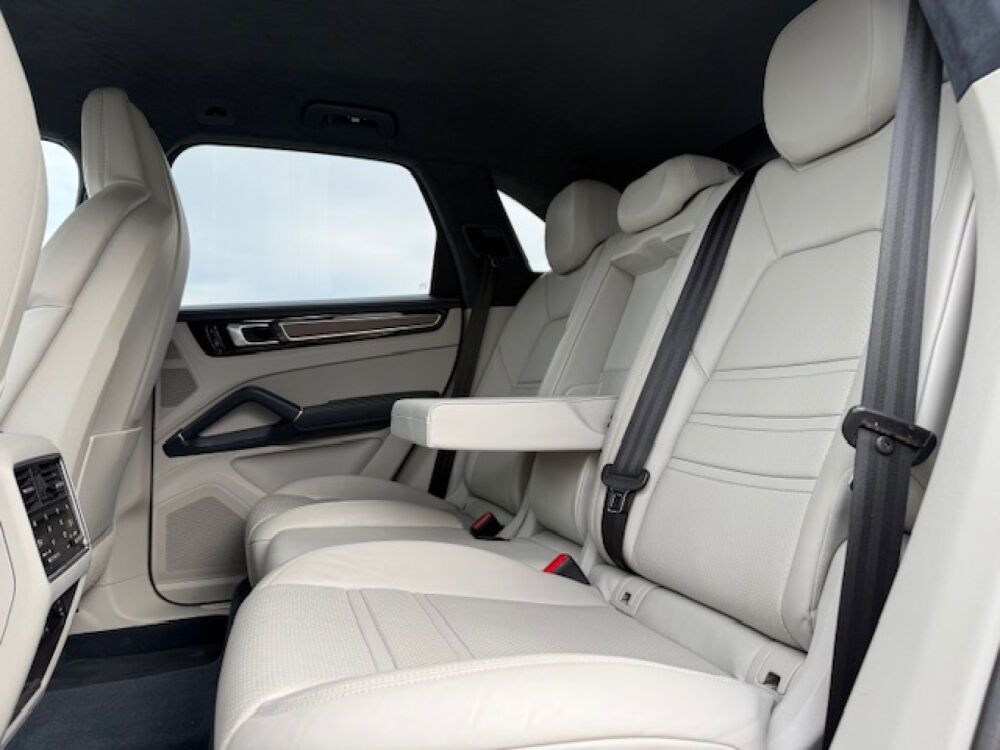 Cayenne E-Hybrid 3.0 V6 462 ch Tiptronic BVA 2021 occasion 64600 Anglet