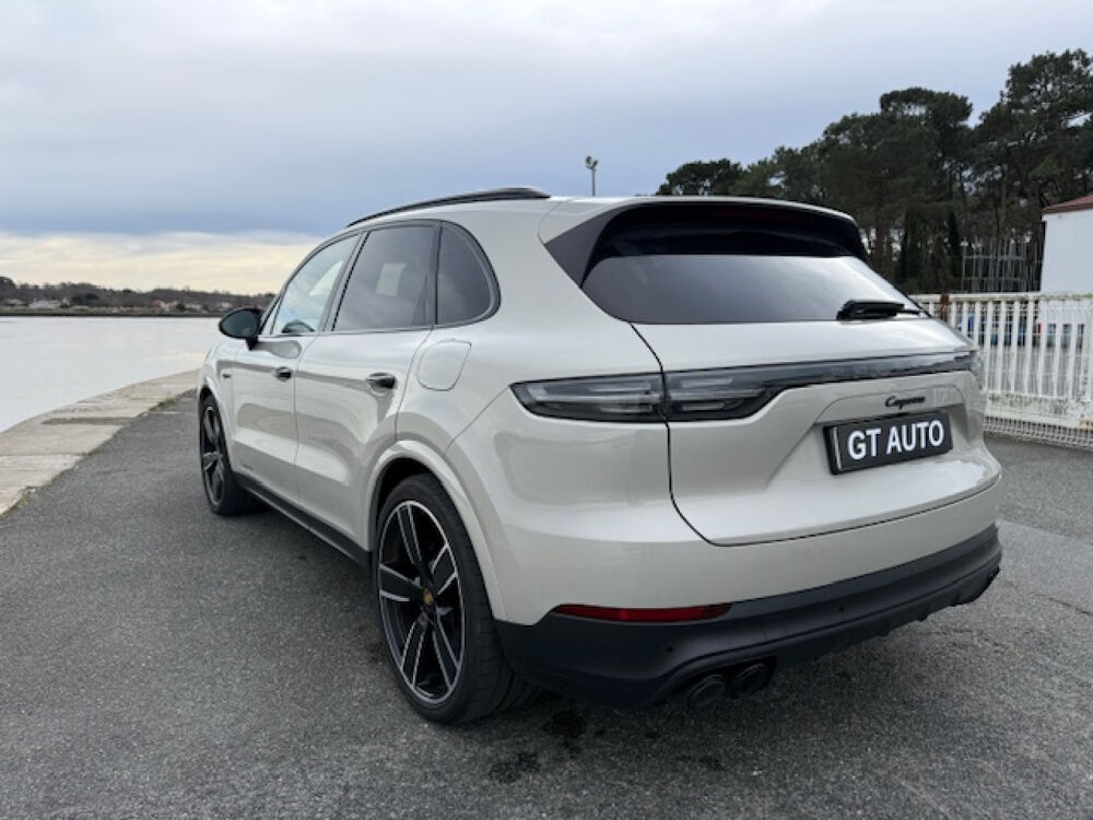 Cayenne E-Hybrid 3.0 V6 462 ch Tiptronic BVA 2021 occasion 64600 Anglet