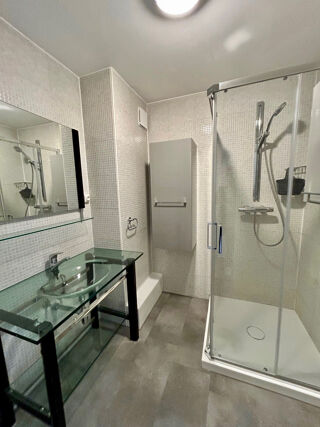  Appartement à louer 3 pièces 63 m² Annemasse