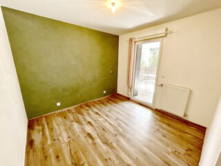  Appartement à louer 3 pièces 68 m²