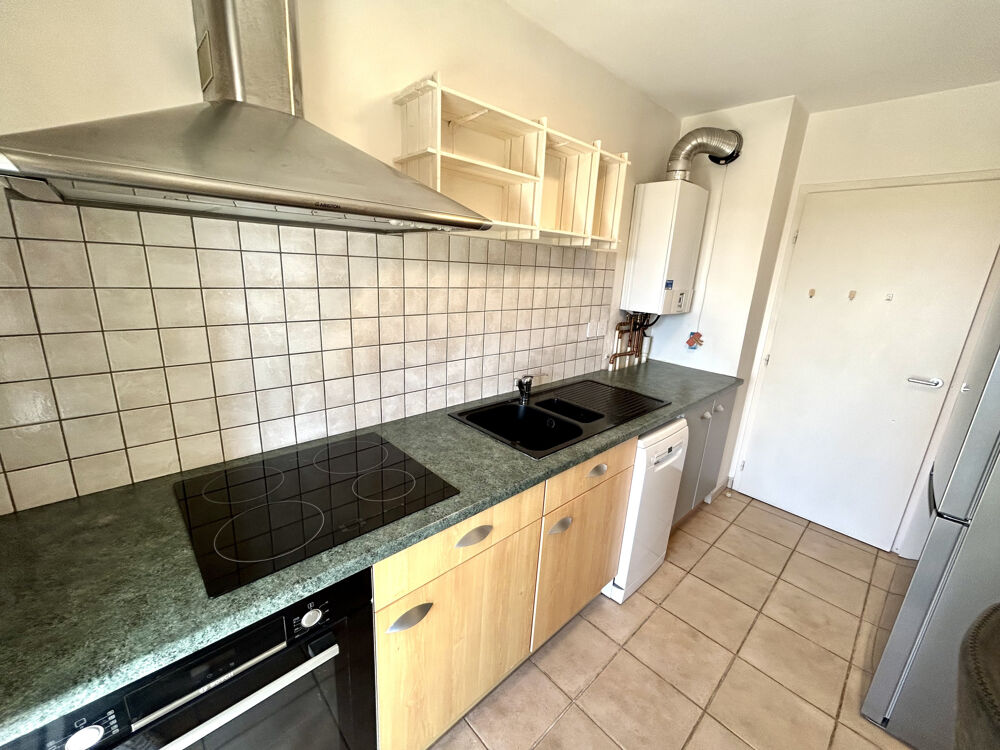 Location Appartement T2 meublé avec grande terrasse Cranves sales