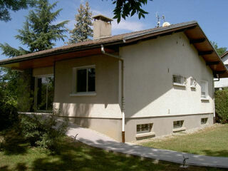  Maison à louer 3 pièces 160 m²