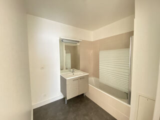  Appartement � vendre 3 pi�ces 64 m�