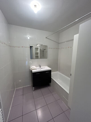  Appartement � louer 3 pi�ces 63 m�