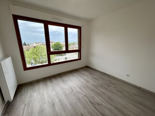  Appartement � louer 3 pi�ces 75 m�