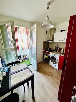  Appartement à louer 1 pièce 34 m²