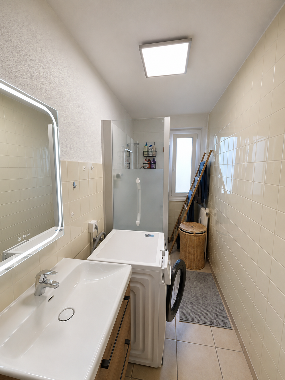 Grand appartement avec 2 pièces à louer à Ville-La-Grand