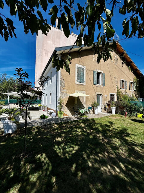   Maison mitoyenne � R�nover Centre-Ville Maison - 5 pi�ce(s) - 112 m�