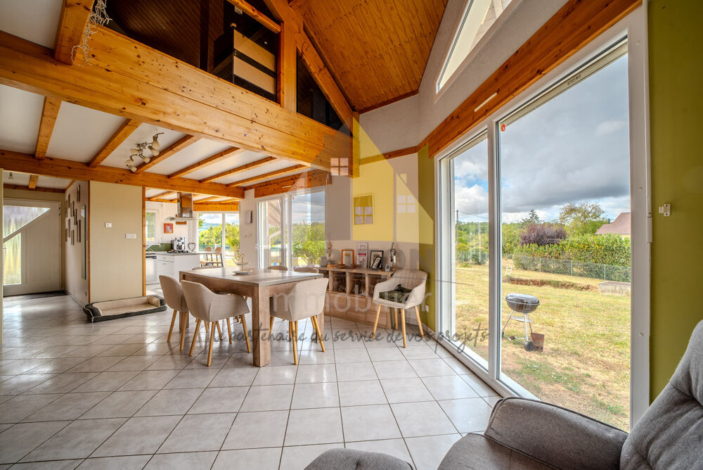 Vente Maison Maison individuelle sur sous-sol complet avec belle vue dégagée et terrain de 3 731 m2 ! St lamain